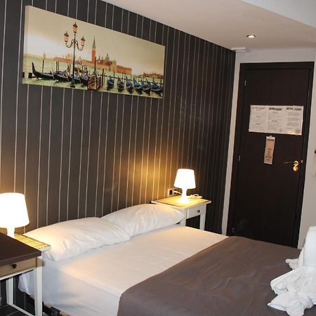 Bcn Condal Hostal Barcelona Exteriör bild