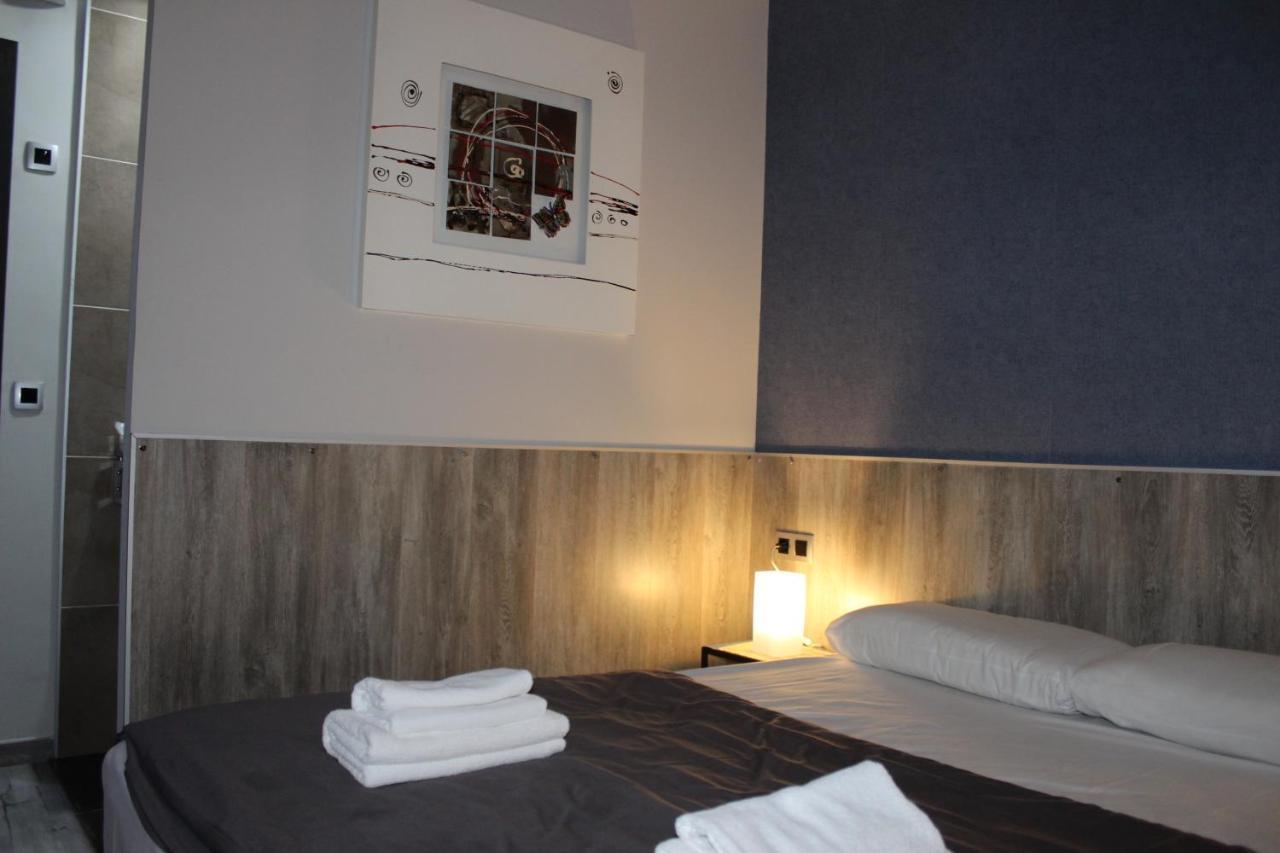 Bcn Condal Hostal Barcelona Exteriör bild
