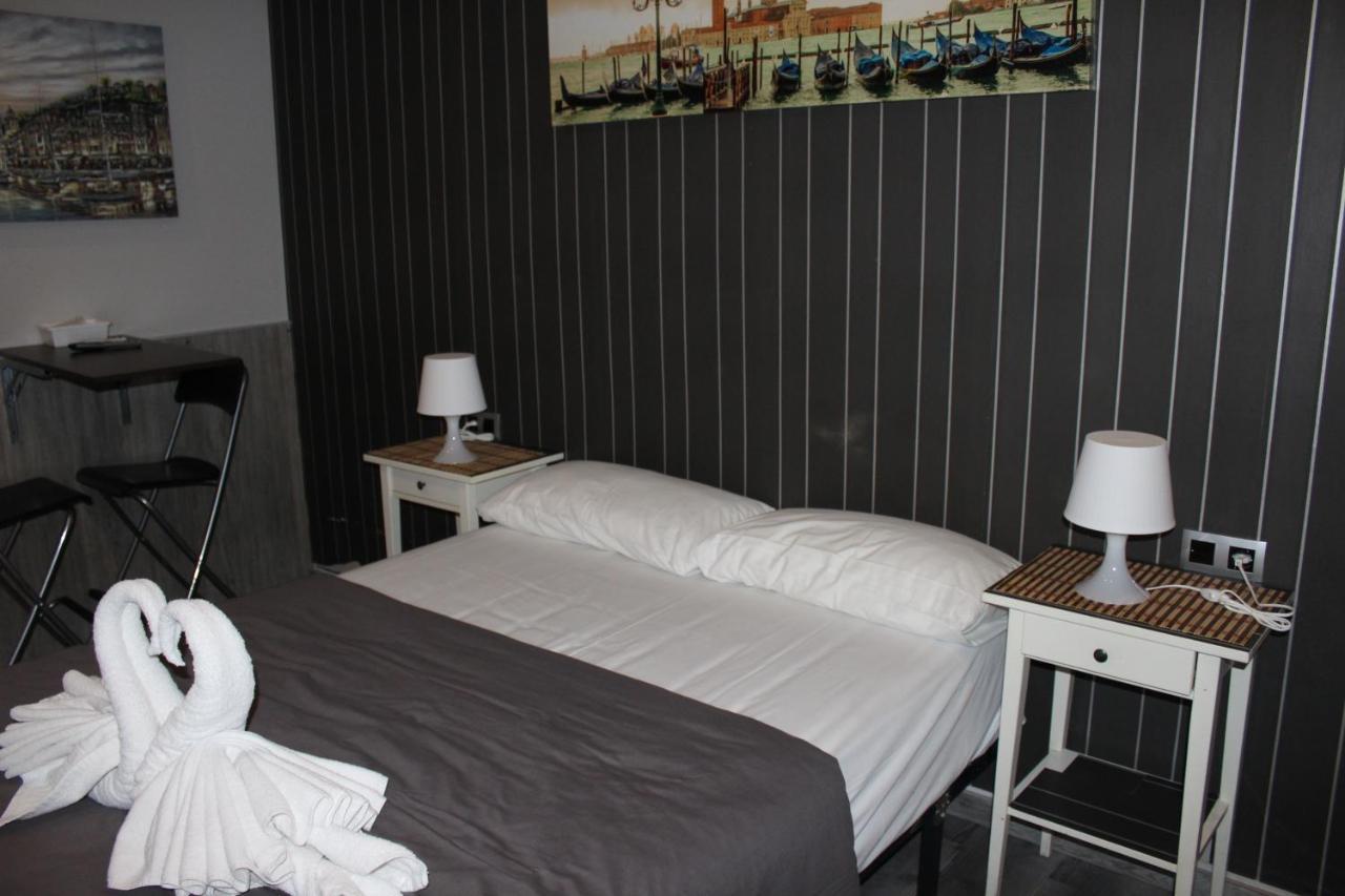 Bcn Condal Hostal Barcelona Exteriör bild