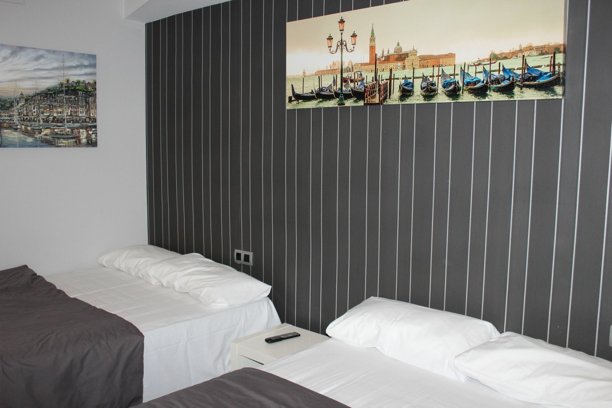 Bcn Condal Hostal Barcelona Exteriör bild